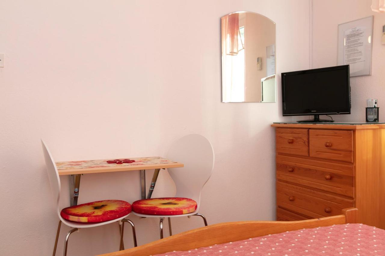 Apartmani Darinka บาชกาโวดา ภายนอก รูปภาพ