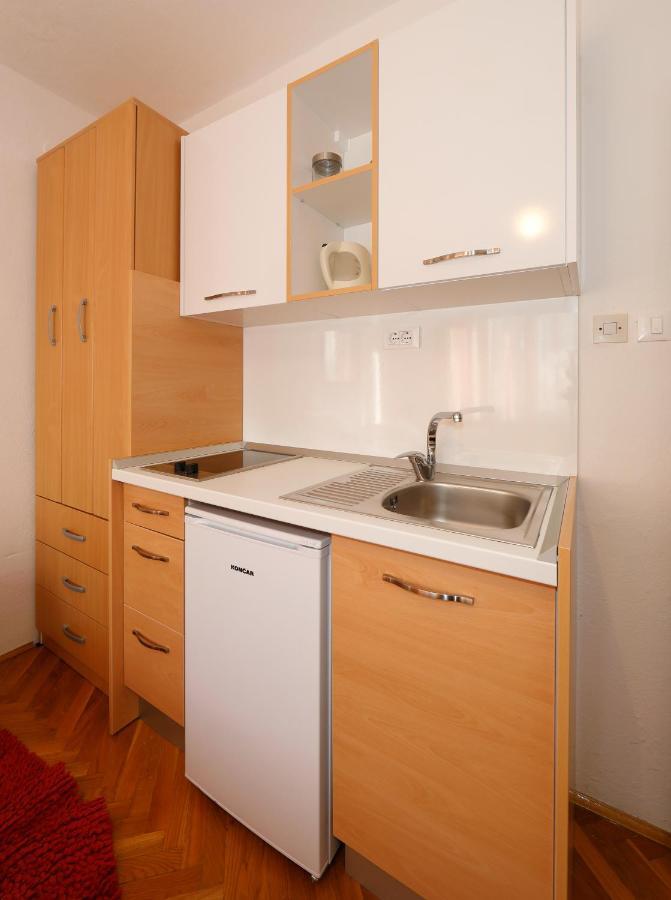 Apartmani Darinka บาชกาโวดา ภายนอก รูปภาพ